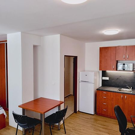 Hostel Blanice Прага Экстерьер фото