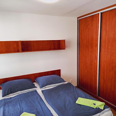 Hostel Blanice Прага Экстерьер фото