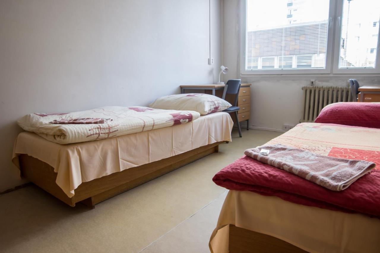 Hostel Blanice Прага Экстерьер фото