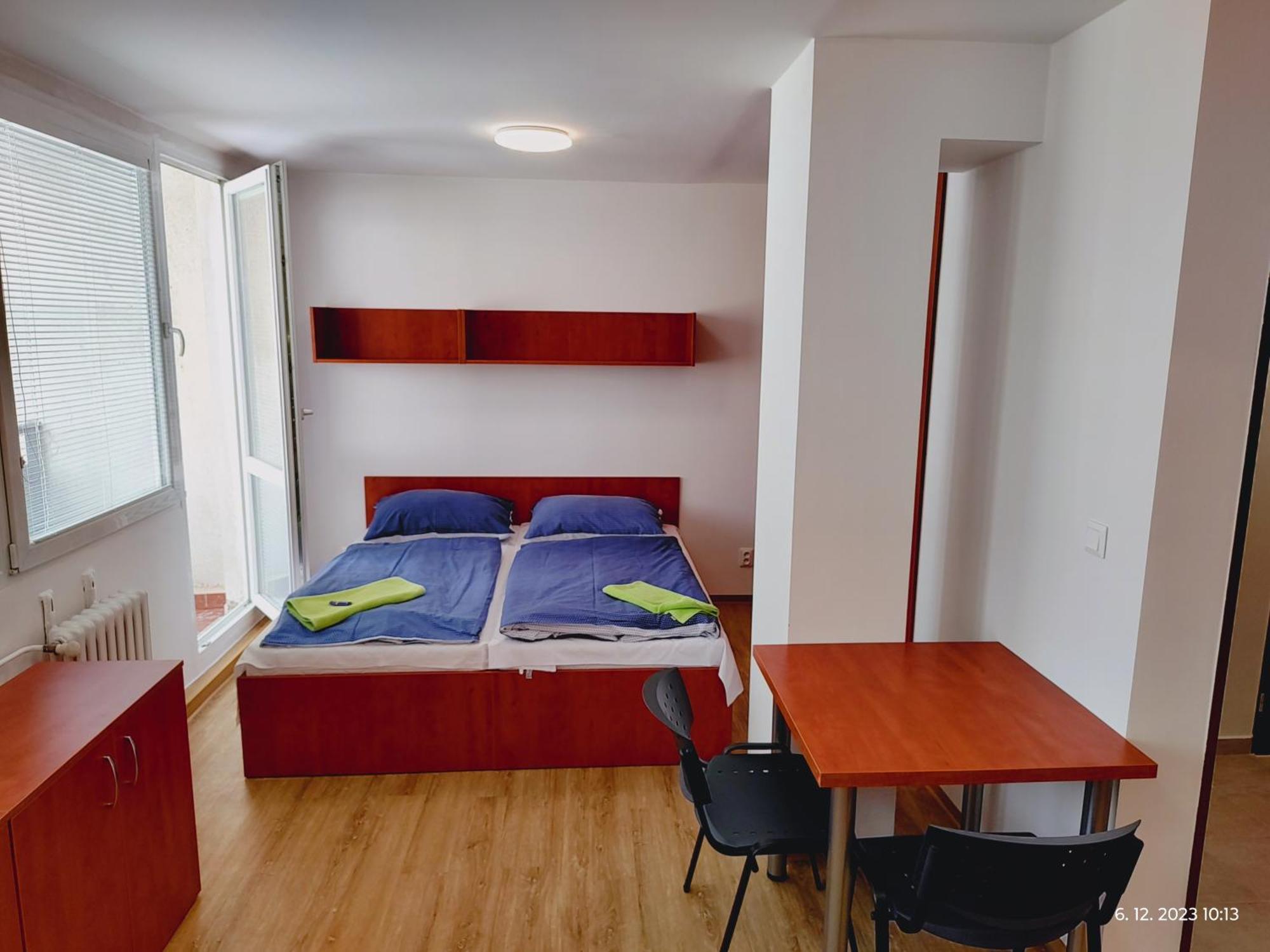 Hostel Blanice Прага Экстерьер фото